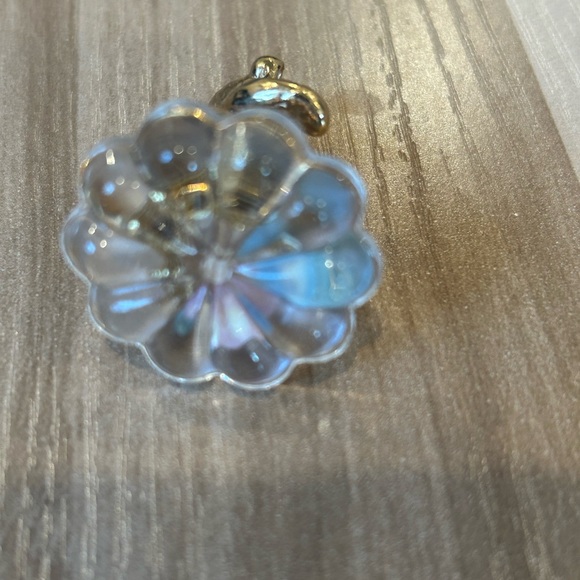 Swarovski bear with gold head and limbs. With flowers. - Picture 4 of 4